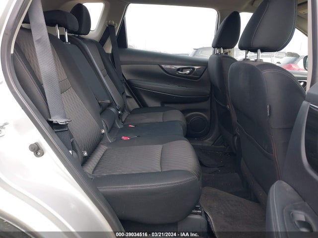 Nissan ROGUE S 2017 KNMAT2MT6HP575606 Image 8