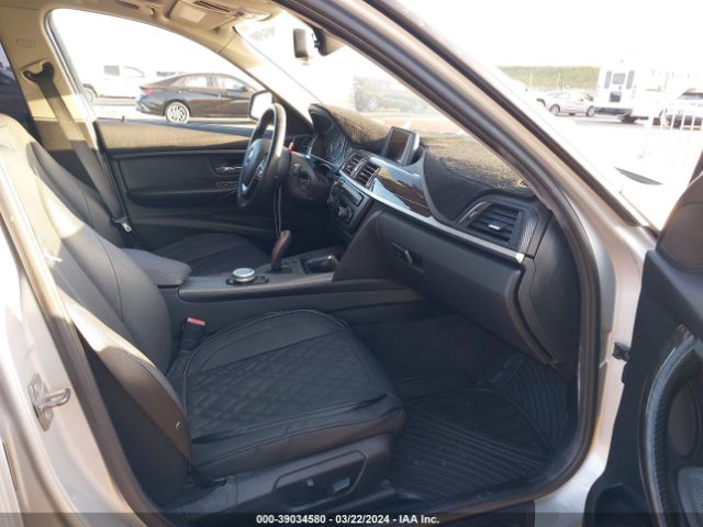 WBA3C1C55FP853265 BMW 328I