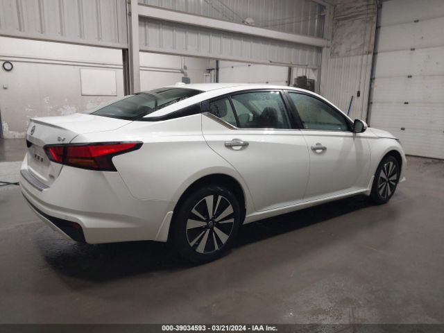 1N4BL4DW1NN346046 Nissan Altima Sv Intelligent Awd
