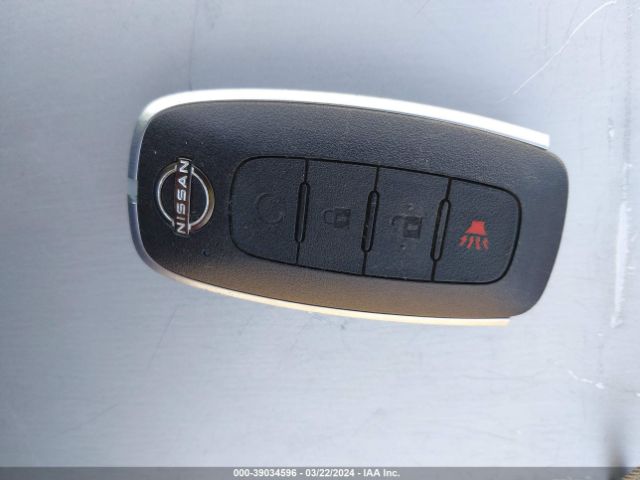 JN8BT3BAXPW404667 Nissan Rogue Sv Fwd