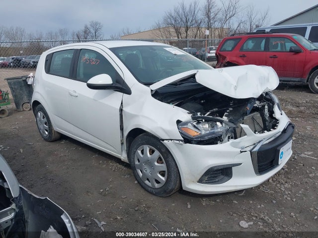 Chevrolet Sonic Lt Auto 2017 1G1JG6SH2H4170315 main image