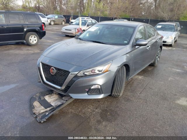 1N4BL4DV8NN317599 Nissan Altima Sv Fwd