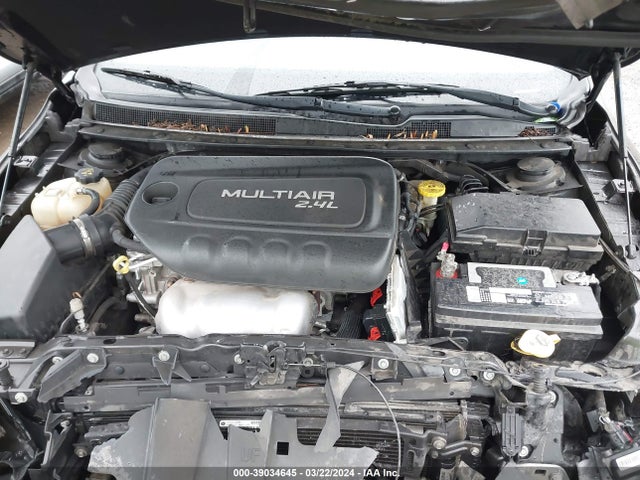 Chrysler 200 Limited 2015 1C3CCCAB9FN702047 Image 10