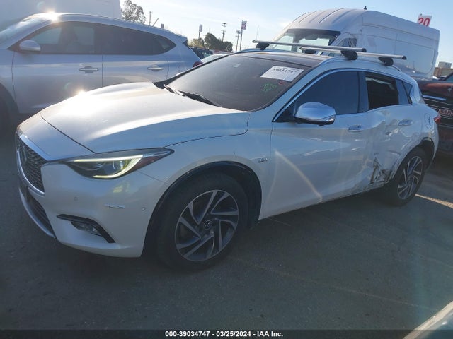 Infiniti Qx30 Premium 2017 SJKCH5CP6HA026309 Image 2