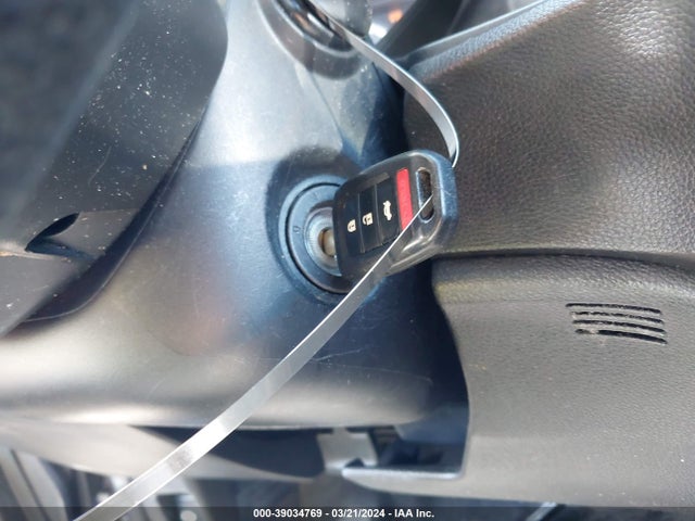 Honda Civic Lx 2018 2HGFC2F53JH568127 Image 11