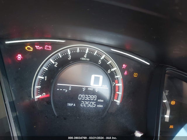 Honda Civic Lx 2018 2HGFC2F53JH568127 Image 7
