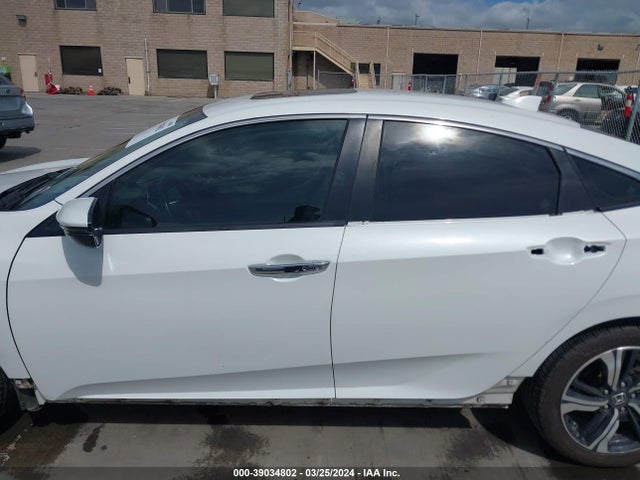 Honda Civic Touring 2016 19XFC1F96GE209919 Image 15