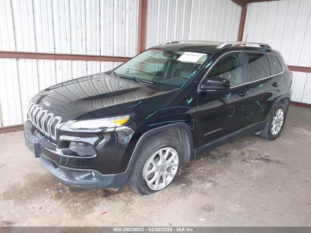 1C4PJLCB6JD560903 Jeep Cherokee Latitude Fwd