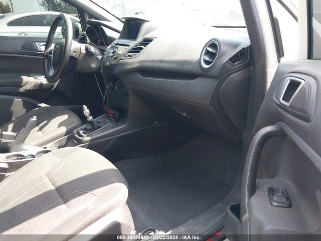 Ford FIESTA ST 2017 3FADP4GX3HM131753 Image 5