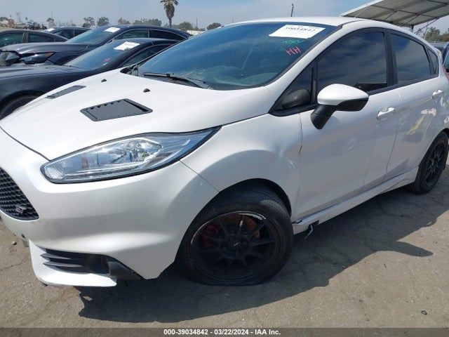 Ford FIESTA ST 2017 3FADP4GX3HM131753 Image 6