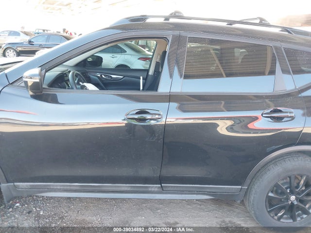Nissan ROGUE SV 2018 5N1AT2MV1JC738561 Image 14