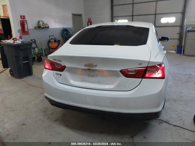 Chevrolet MALIBU LT 2017 1G1ZE5ST7HF103432 Image 16
