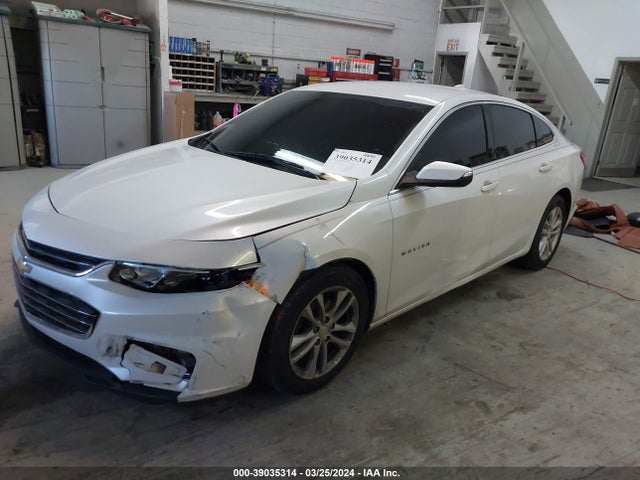 Chevrolet MALIBU LT 2017 1G1ZE5ST7HF103432 Image 2