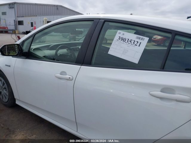 JTDKARFUXL3112778 Toyota Prius Le
