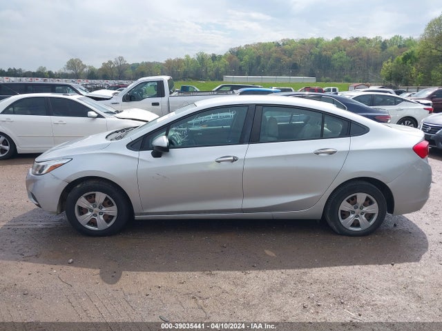 Chevrolet Cruze Ls Auto 2017 1G1BC5SM3H7212285 Image 15