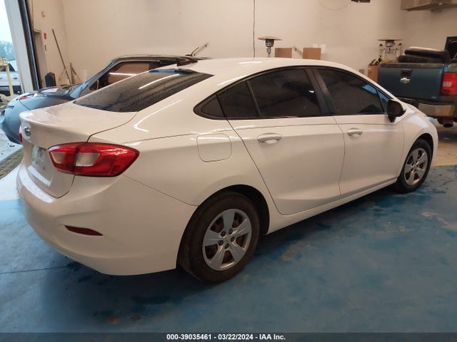 Chevrolet Cruze Ls Auto 2018 1G1BC5SM0J7148003 Image 4