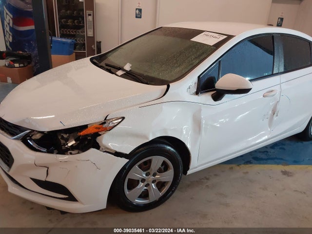 Chevrolet Cruze Ls Auto 2018 1G1BC5SM0J7148003 Image 6