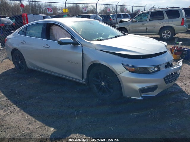 2017 1G1ZE5ST4HF118938 main image