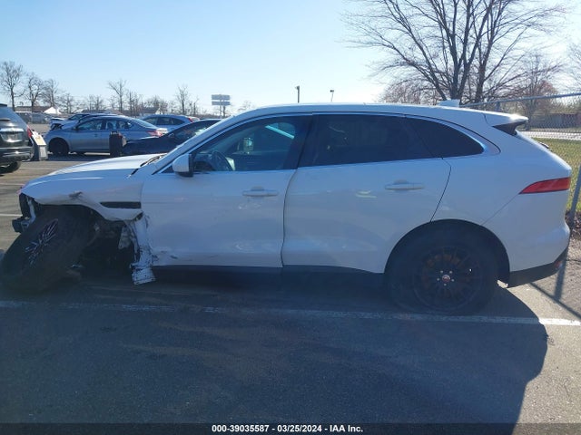 Jaguar F-pace 25t 2019 SADCS2FX4KA390528 Image 14