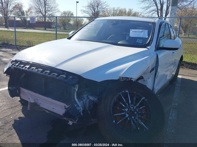 2019 JAGUAR F-PACE SADCS2FX4KA390528 Photo 1