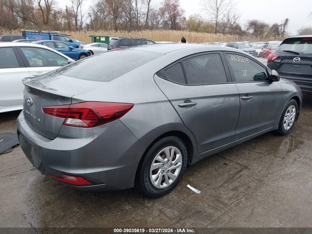 Hyundai ELANTRA SE 2019 5NPD74LF3KH445312 Image 4