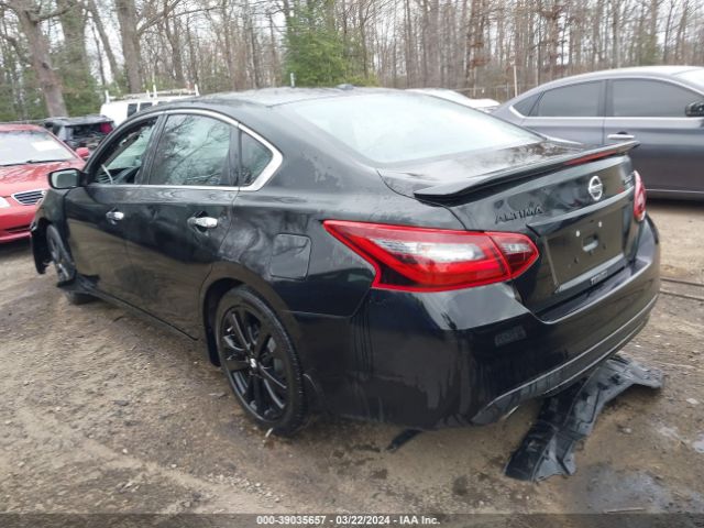 1N4AL3AP2JC263640 Nissan Altima 2.5 Sr