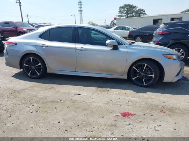 4T1BZ1HK0JU019437 Toyota Camry Xse/xle
