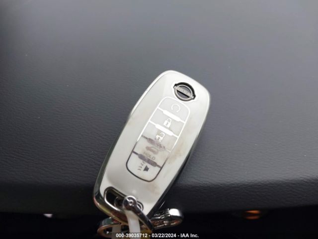 5N1DR3CAXPC272072 Nissan Pathfinder Sl Fwd