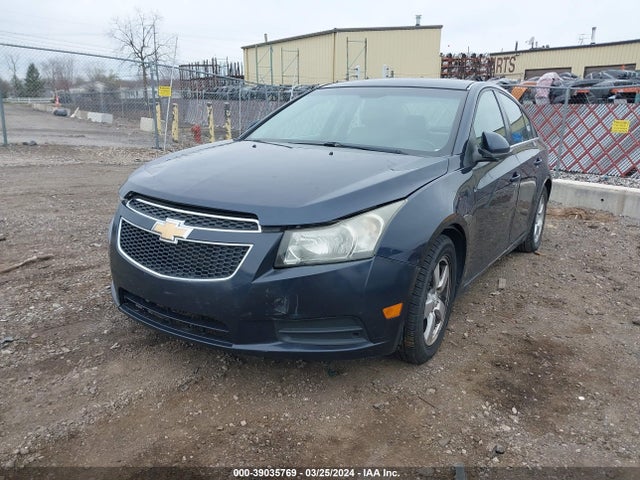 Chevrolet Cruze 1lt Auto 2014 1G1PC5SB6E7319735 Image 2