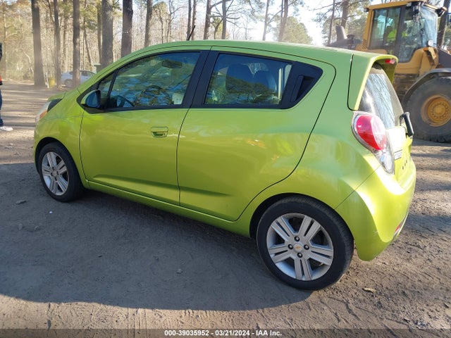 Chevrolet Spark 1lt Auto 2014 KL8CD6S91EC404617 Image 3