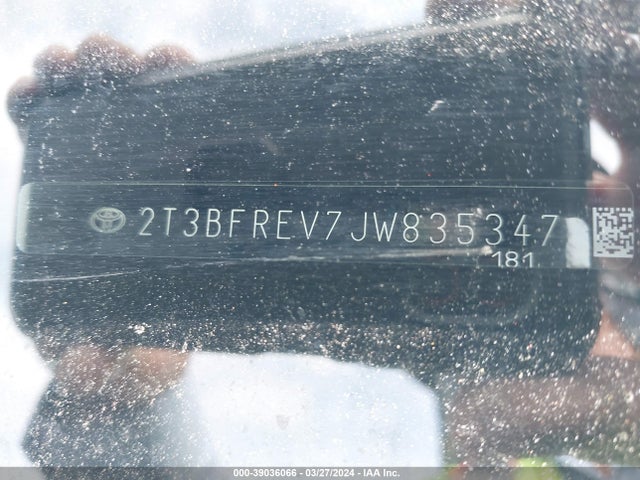 Toyota RAV4 LE 2018 2T3BFREV7JW835347 Image 9
