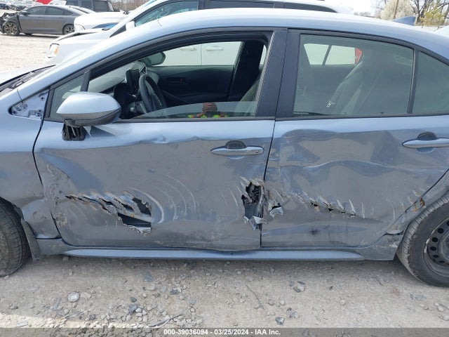 Toyota Corolla Hybrid Le 2024 JTDBCMFE6R3040430 Image 14