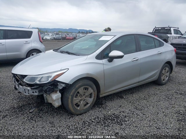 Chevrolet Cruze Ls Auto 2018 1G1BC5SM5J7222550 Image 2
