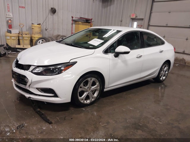 Chevrolet Cruze Premier Auto 2017 1G1BF5SMXH7165201 Image 2