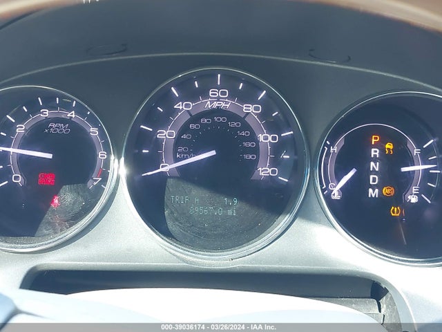 39036174 :رقم المزاد ، 3LNHL2GC2AR657885 vin ، 2010 Lincoln Mkz مزاد بيع