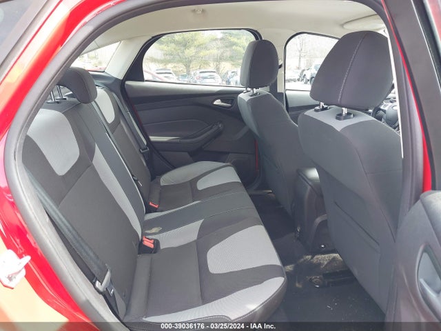 Ford FOCUS SE 2014 1FADP3F26EL134174 Image 8