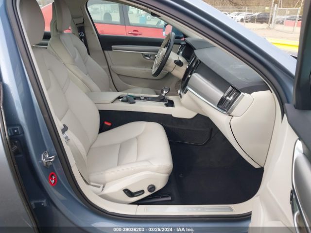 YV1A22MK5H1004017 Volvo S90 T6 Momentum