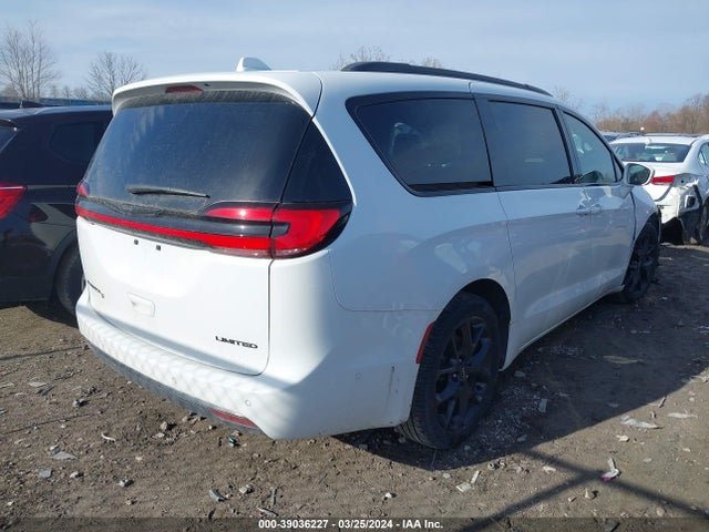 2C4RC1GG2NR123495 Chrysler Pacifica Limited