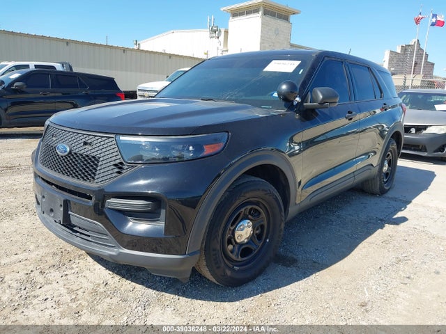 Ford Police Interceptor Utility 2020 1FM5K8AB9LGC51573 Image 2