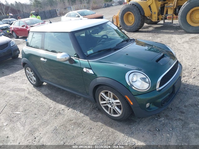 2013 MINI HARDTOP WMWSV3C55DT392395 Photo 0