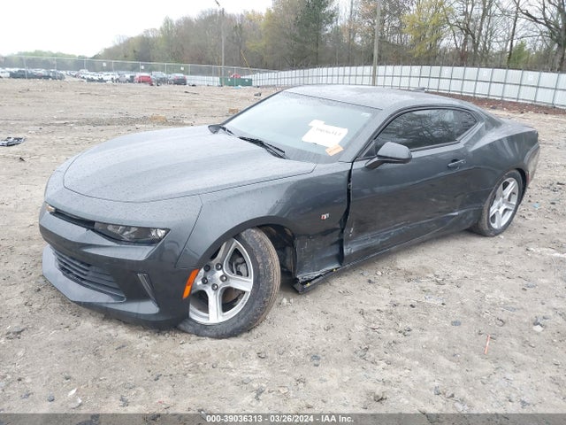 Chevrolet Camaro 1lt 2018 1G1FB1RX7J0113240 Image 2
