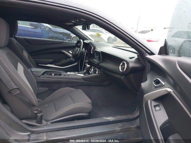 Chevrolet Camaro 1lt 2018 1G1FB1RX7J0113240 Image 5