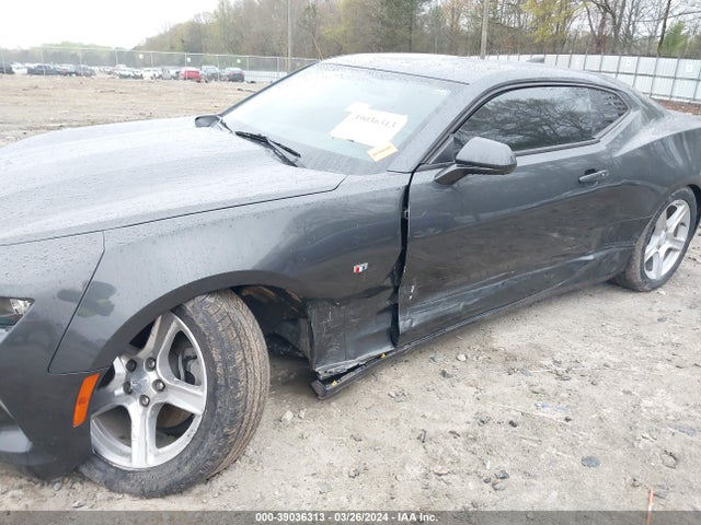 Chevrolet Camaro 1lt 2018 1G1FB1RX7J0113240 Image 6