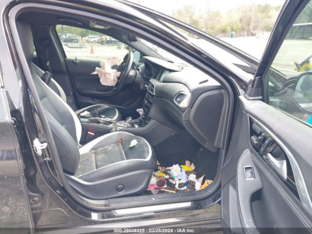 SJKCH5CP2HA033273 Infiniti Qx30 Sport