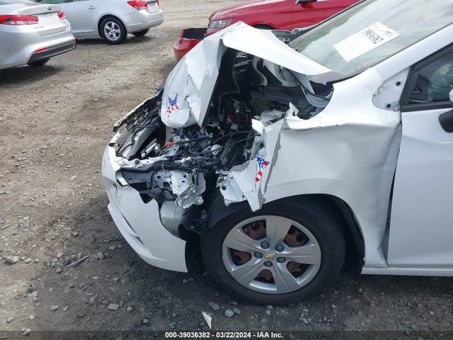 Chevrolet Cruze Ls Auto 2018 1G1BC5SM7J7107044 Image 17