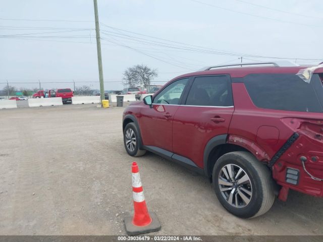 5N1DR3CC8NC268942 Nissan Pathfinder Sl 4wd