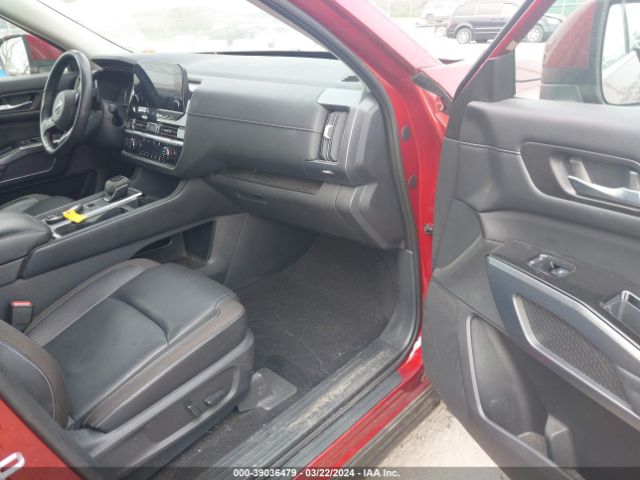 5N1DR3CC8NC268942 Nissan Pathfinder Sl 4wd