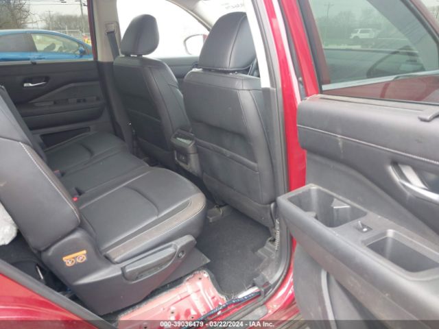 5N1DR3CC8NC268942 Nissan Pathfinder Sl 4wd
