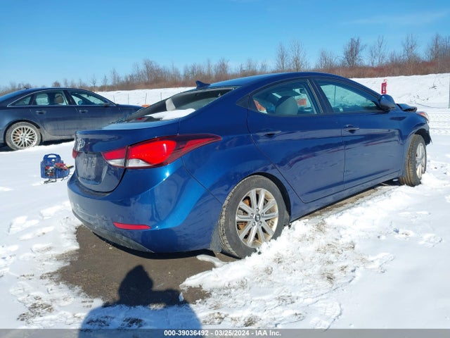 Hyundai ELANTRA SE 2015 5NPDH4AE4FH602648 Image 4