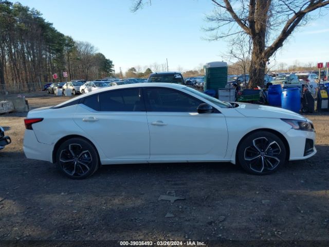 1N4BL4CW3PN373995 Nissan Altima Sr Intelligent Awd